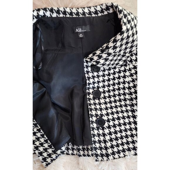 NWOT AGB Black and White Herringbone Cropped Swing Jacket Shawl Collar 4 Petite - Picture 5 of 7